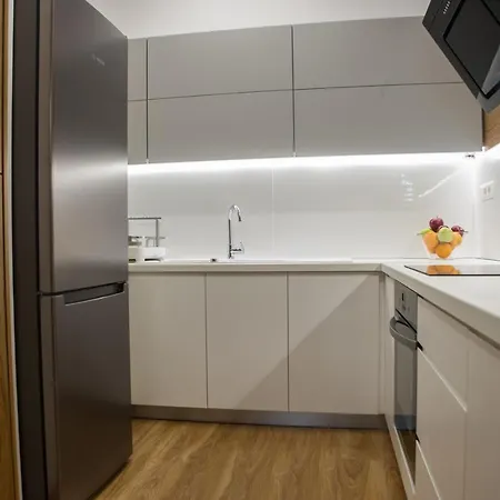 Apartment Kanari Elegant And Cozy