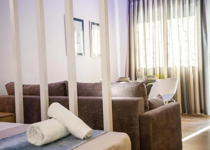 Kanari Elegant And Cozy