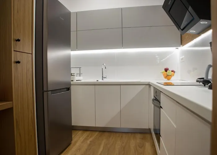 Apartment Kanari Elegant And Cozy