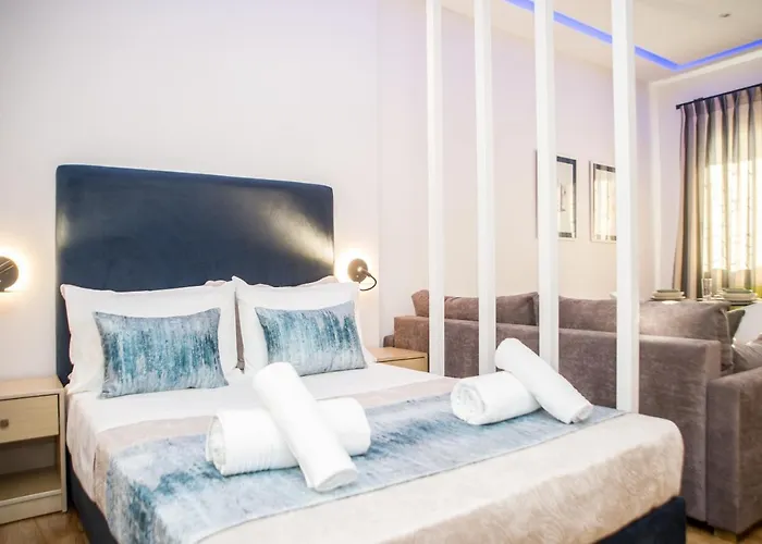 Апартаменты Kanari Elegant And Cozy *