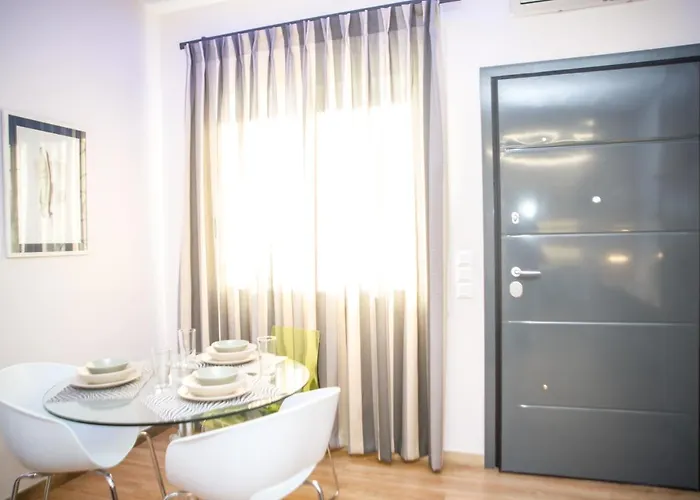 Kanari Elegant And Cozy * Каламата